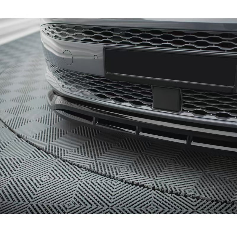 Volkswagen Multivan T7 body kit front splitter close-up